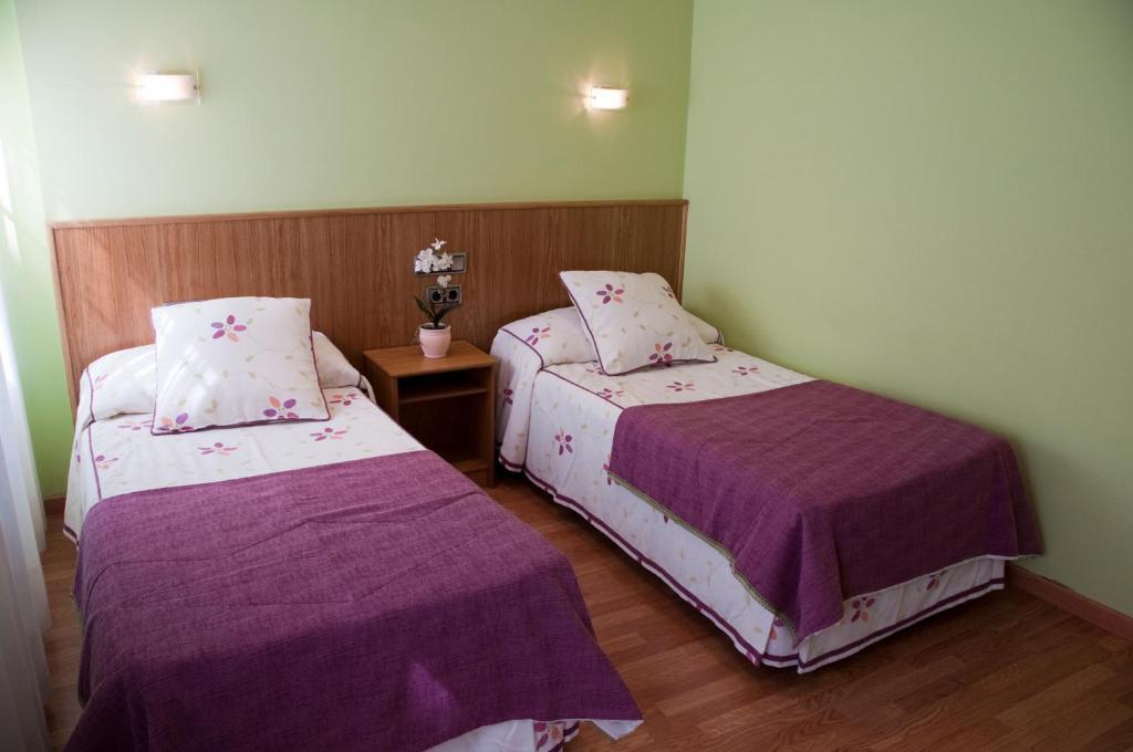 Hostal Restaurante La Cepa Cariño Habitación foto